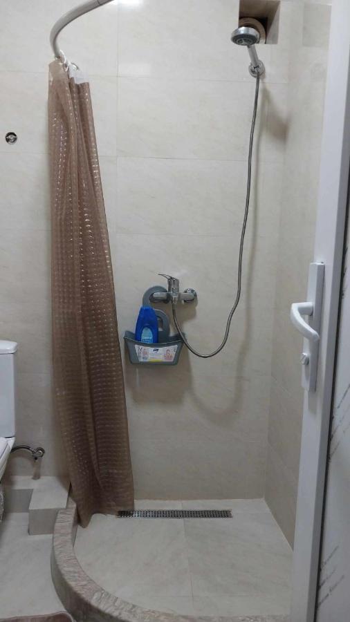 Apartment In บาทูมิ ภายนอก รูปภาพ